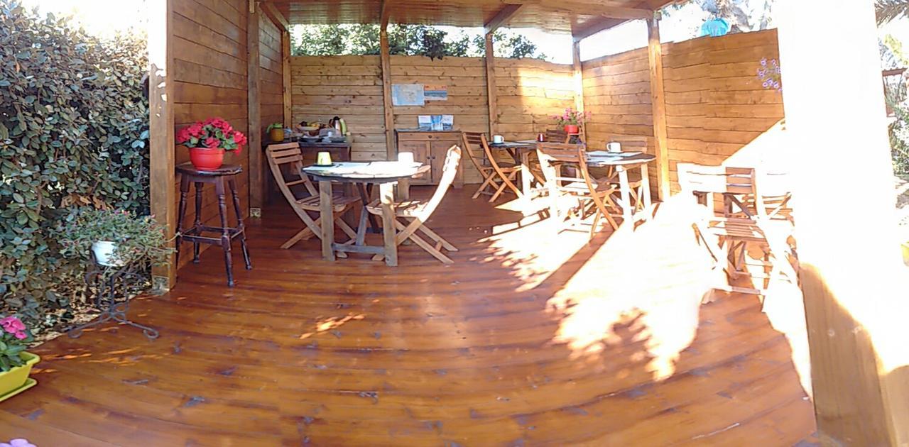 La Contea Bed and Breakfast SantʼAnna Arresi Buitenkant foto